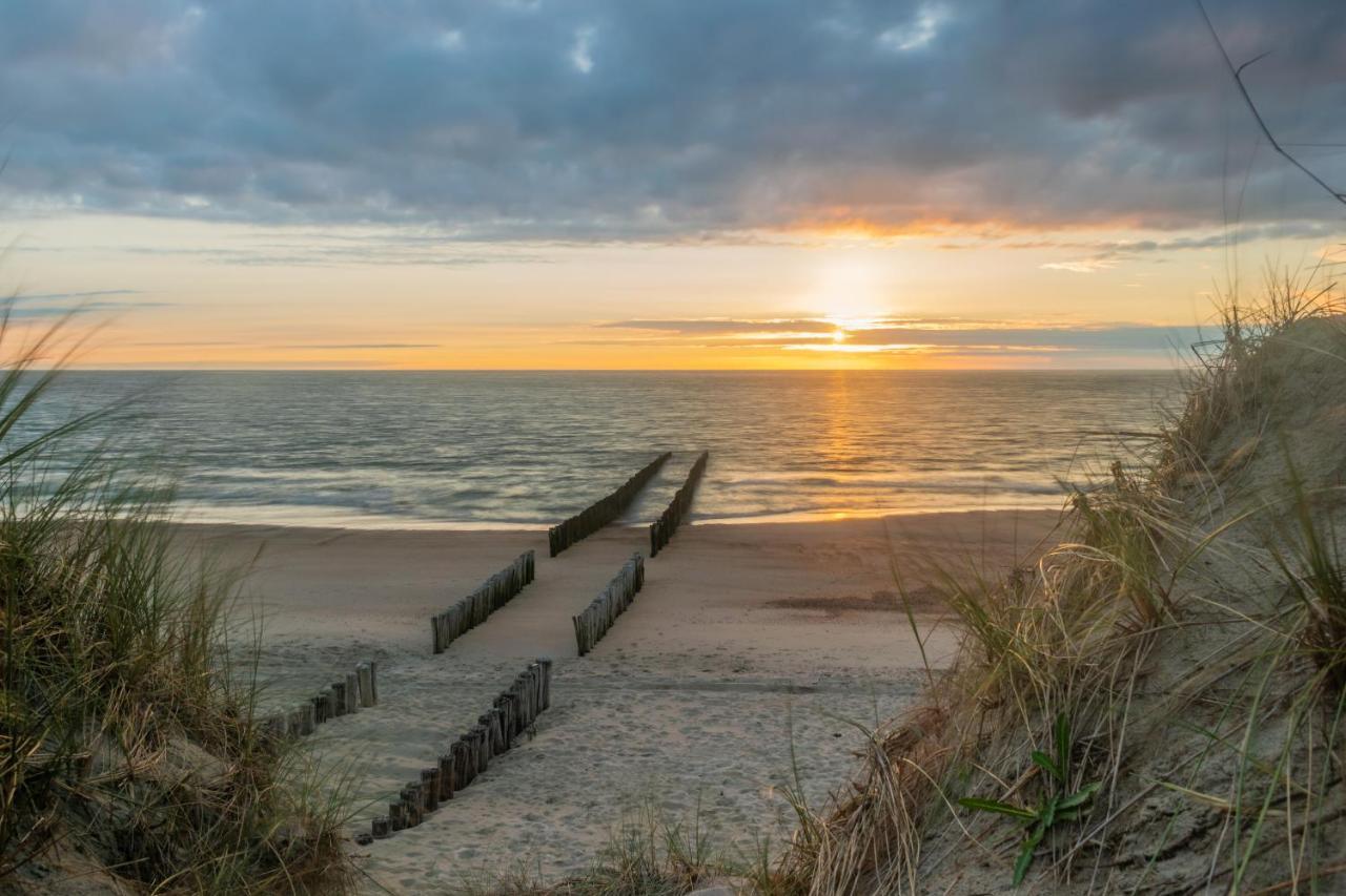 Camping De Duinhoeve Chalet Zeeland Not For Companies เบิร์กฮามสเตเดอ ภายนอก รูปภาพ